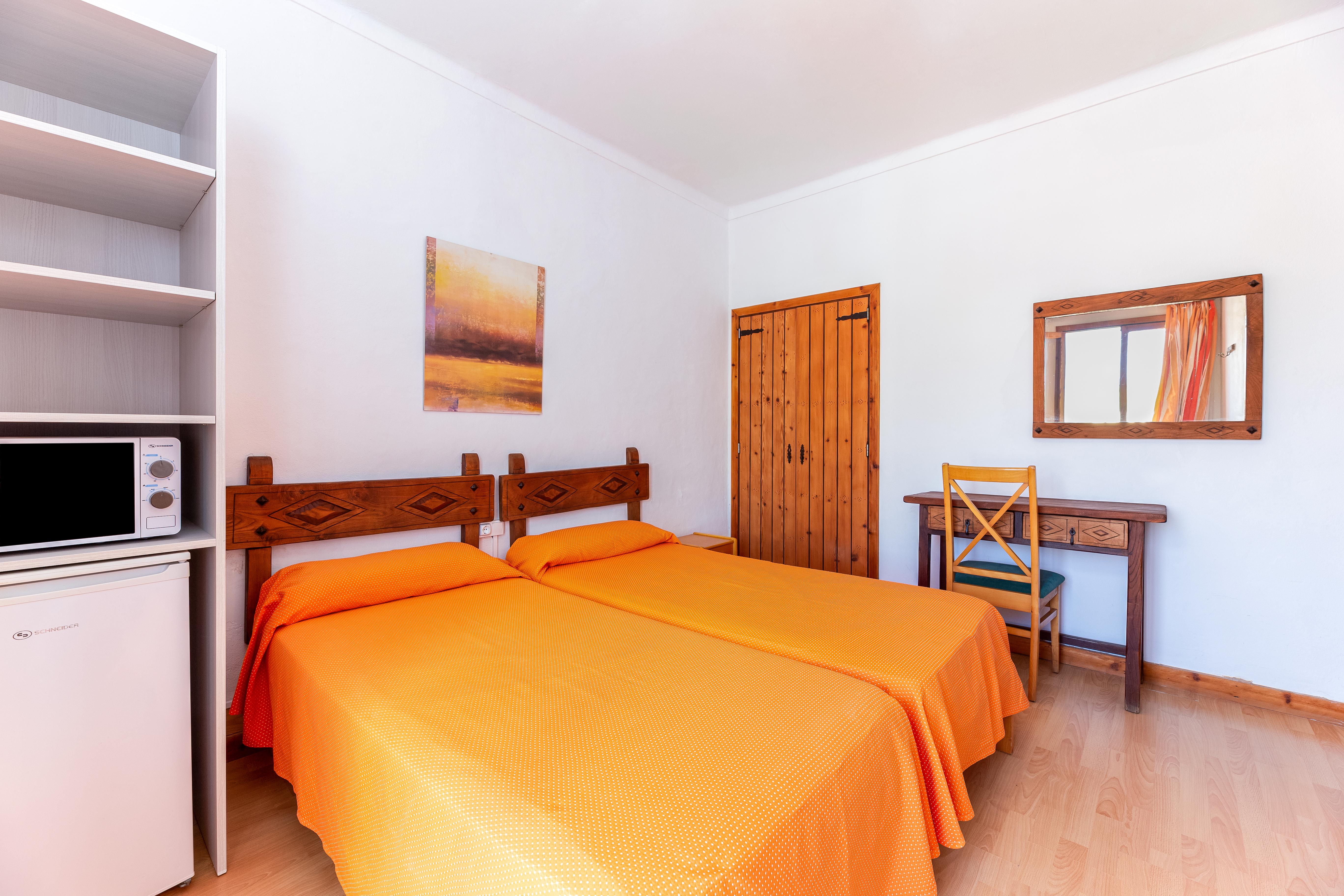 Hostal Residencia San Francisco Portocolom  Luaran gambar