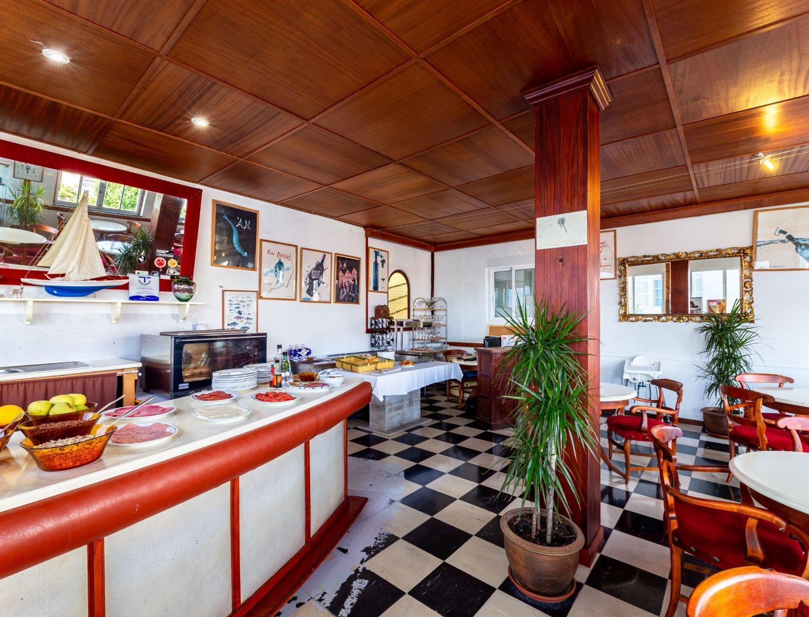 Hostal Residencia San Francisco Portocolom  Luaran gambar